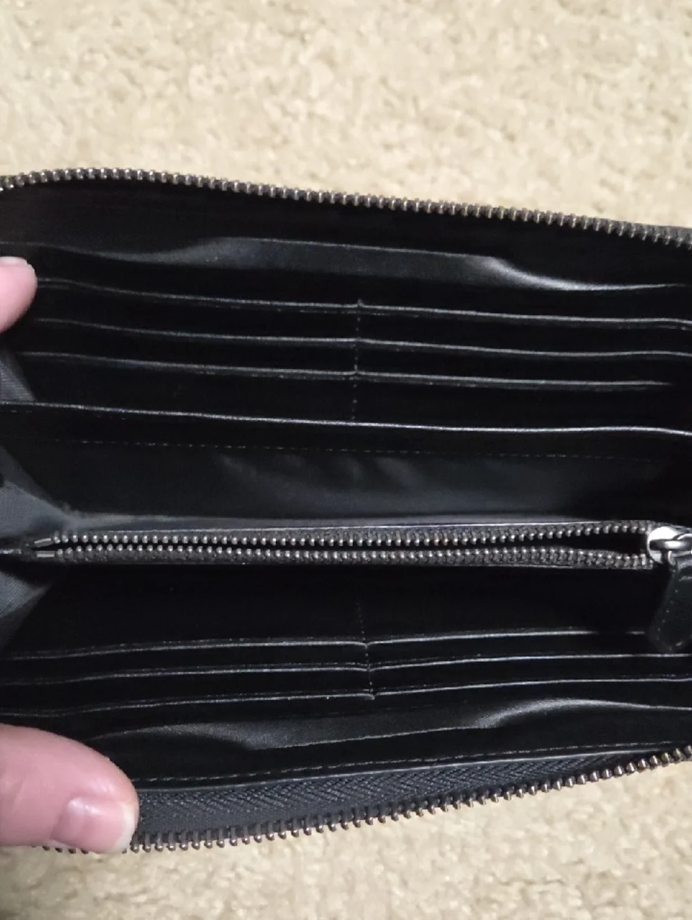 Coach Black Pebbled Leather Zip Wallet - Picture 4 of 13